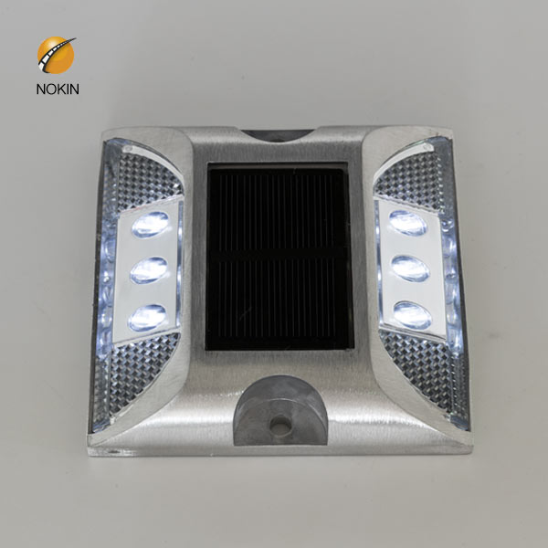 ODM Solar Cat Eyes Price With Spike